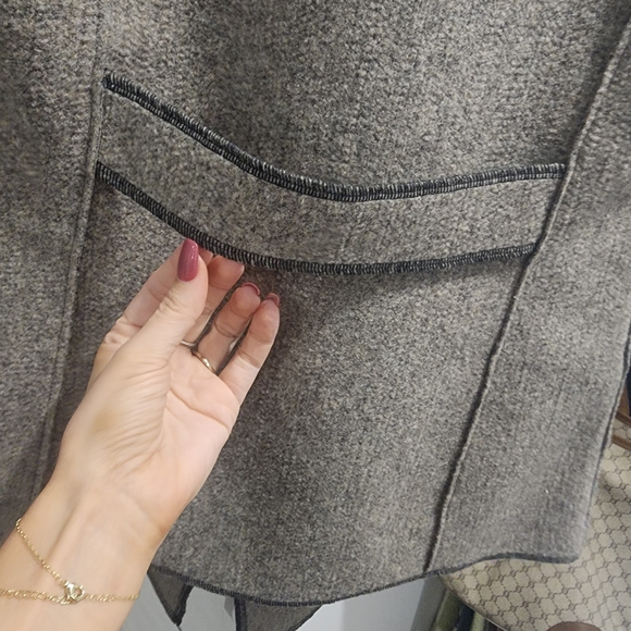 Janska Women's Felted Wool Sleeveless Vest - Picture 8 of 9